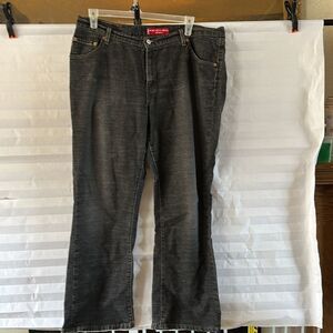 Levi’s Women’s 515 Nouveau Bootcut Jeans Black Low Rise W18 M Stretch Denim